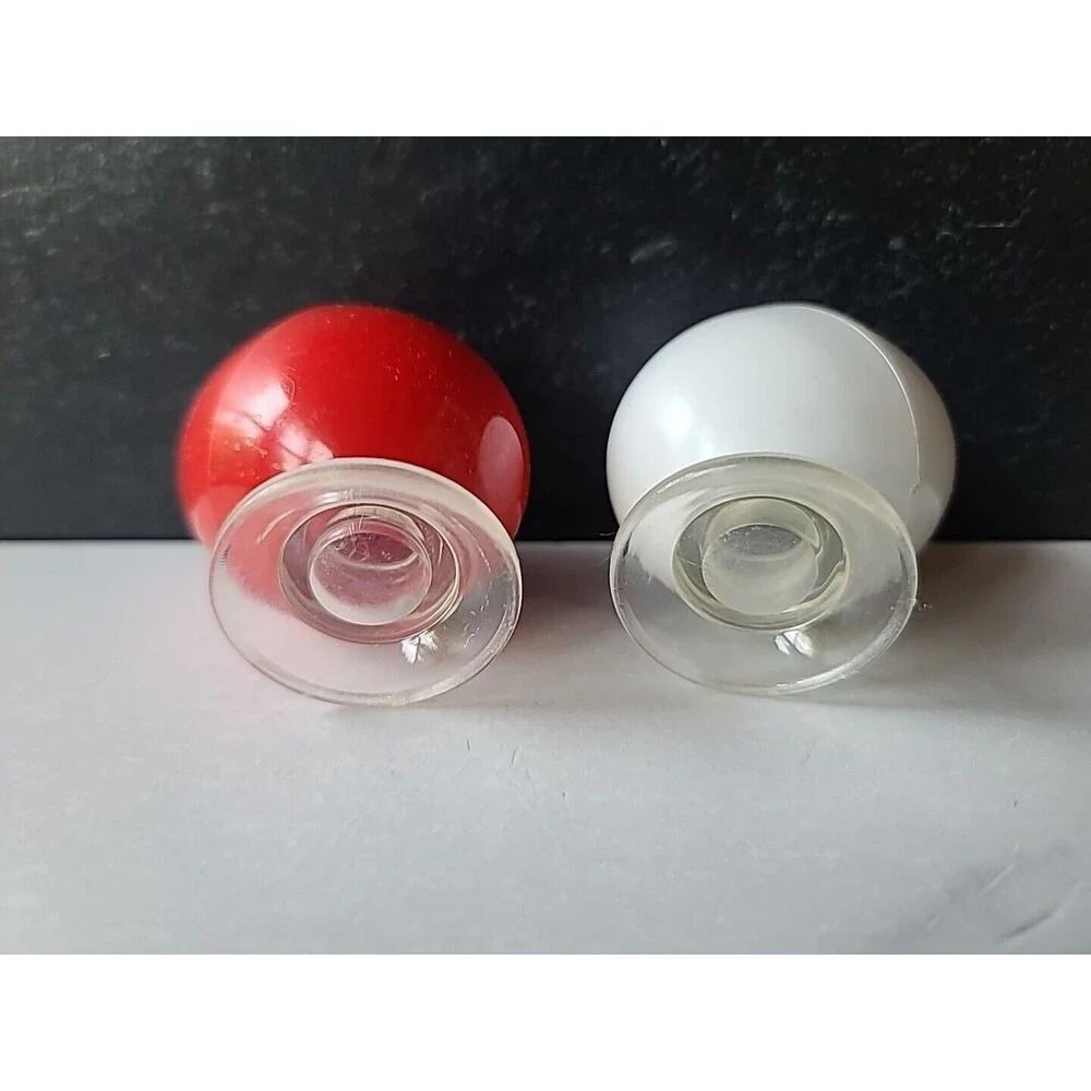 Purina Egg Shaped Salt And Pepper Shakers Vintage